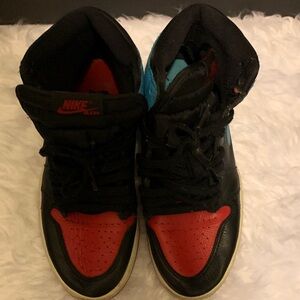 Nike Kids'‎ Black, Red, and Blue Sneakers